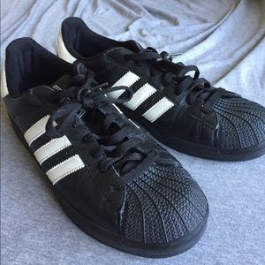 Black Adidas Superstars